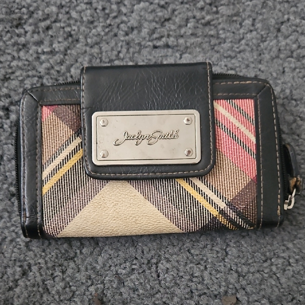 Jaclyn Smith Black and Cream Plaid Wallet